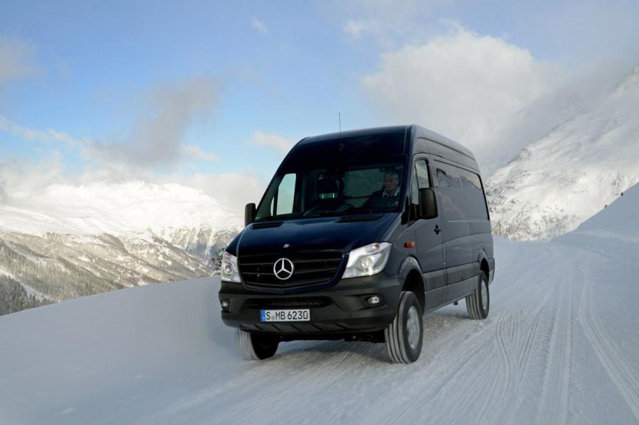  Mercedes-Benz Sprinter 4x4 2014 года  (фото 3 из 97)